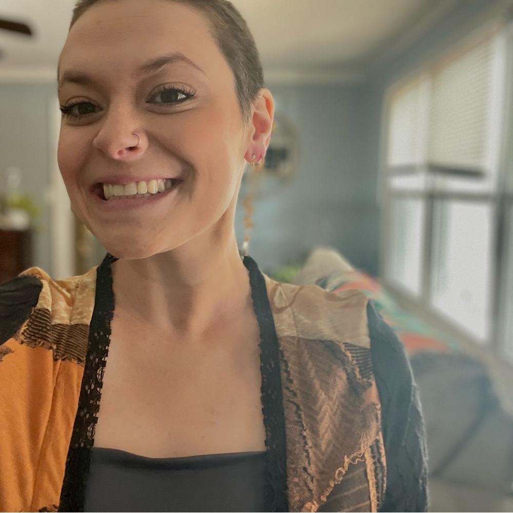 Meet your Posher, Alysa